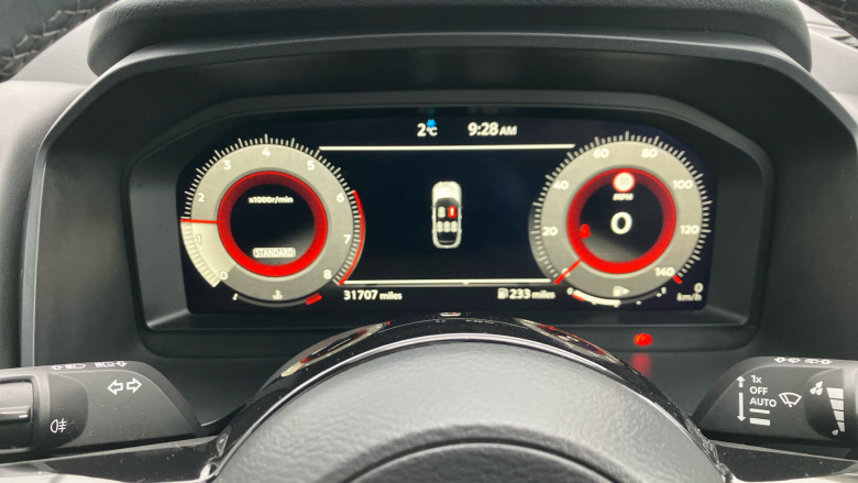 Nissan Qashqai 1.3 DiG-T MH N-Connecta 5dr Petrol Hatchback